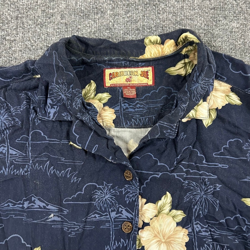 Caribbean Joe Shirt Womens XL Navy Rayon Hibiscus Tropical Floral Short Sleeve